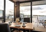 Hôtel Heiligenhafen - Exclusives Hausboot &quote;Oma Ella&quote;-3