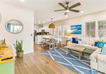 Location vacances Cape Sable - Waterfront, dog-friendly home with beautiful canal view & 2 shaded porches-4