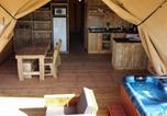 Location vacances Grimaud - Tente Lodge avec Terrasse et Jacuzzi, 6 Personnes - Api-1-52-1705-4