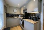 Location vacances Cambridge - Stylish ensuite Studio in the Heart of Mill Road-4