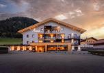 Location vacances  Col de Pennes - Hotel Murrer-1