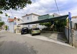 Location vacances Supetar - Apartments Kirigin-1