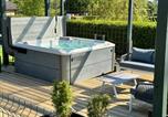 Location vacances Pléhédel - Maison A avec air de jeux et jacuzzi-3