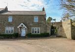 Location vacances Newbrough - Pagecroft Cottage-1