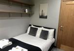 Location vacances Romsey - Bassett Home - Double room and Free Parking-1