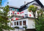 Location vacances Megève - Appartement au cœur de Megève avec terrasse, cheminée, 3 chambres, wifi et linge inclus - Fr-1-453-311-2