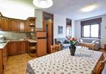 Location vacances  Province de Belluno - 3 Bedroom Amazing Apartment In Lamon-3