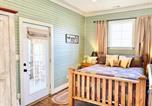 Location vacances Sylva - Historic Schoolhouse - Creekside -Maggie Valley-4