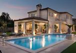 Location vacances Kanfanar - Beautiful Villa Elena with pool in Kanfanar-1