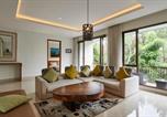 Location vacances Bandung - Hikari Hill View Villa 7 Bedrooms With a Private Swimming Pool and a Billiard Table-3