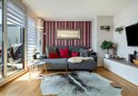 Location vacances  Schnetzenhausen - Tina's Lounge Penthousewohnung-4