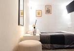 Location vacances  Ville métropolitaine de Catane - Loft Pantano, Catania Center Villa Bellini-2