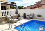 Location vacances Rojales - Villa Quesada con piscina privada-3