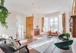 Location vacances Marsham - Spacious Buxton house with hot tub and pool table-2