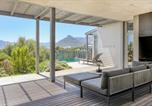 Location vacances Chapman's Peak - Serenity Steps to the Beach in Kommetjie-1