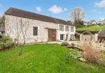 Location vacances  Val-d'Oise - Amazing Home In Vienne-En-Arthies-1