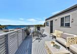 Location vacances Cams Wharf - New Property Seabreeze Bungalow - Lakeview Sunset Delight at Sunshine on Lake Macquarie-2