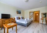 Location vacances Kołobrzeg - Apartamentyprzymorzu Wschód Słońca Olymp z basenem-3