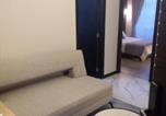 Location vacances  Le Christ de la Concorde - Golden-3