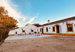 Location vacances Valencia de Alcántara - Complejo Rural Los Molinos-1