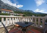Location vacances Tučepi - Apartments and Rooms Kapulica-3