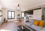 Location vacances  Val-d'Oise - Abondance - Logement urbain, lumineux et design pour 4 pers-1