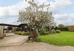 Location vacances Usines de la vallée de la Derwent - The Lodge at Wildersley Farm-2