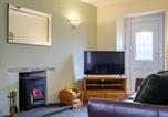 Location vacances Hawkshead - Victory Cottage-1