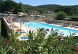 Camping avec Ambiance club Collias - Camping Les Amarines - Camping Paradis-1