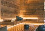 Location vacances Lac Eibsee - Luxurious Grainau Villa Alpine Views, Private Spa Pool-2