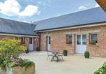 Location vacances Roisel - 3 Bedroom Awesome Home In Roisel-1