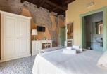 Location vacances  Province d'Oristano - Madalen Guest House-3