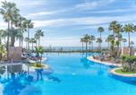 Location vacances Estepona - Beach front apartment Mar Azul-3