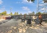 Location vacances Morro Bay - Hot Tub Fire Pit Pet Friendly Walk to Bell St-3