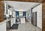 Location vacances Fredericksburg - Wine Down House - Fire Pit & Walk to Main St-3