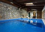 Location vacances Mošćenička Draga - Beautiful Stone House Obrs with indoor pool-3
