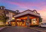 Hôtel Waterloo - Best Western Plus Burlington Inn & Suites-1