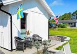 Location vacances Stenungsund - 8 person holiday home in K Llek Rr-2