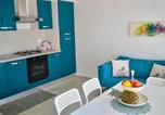 Location vacances  Province de Raguse - Nice Apartment In Pozzallo With Wifi-4