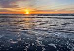Location vacances  Aberdeen, WA, USA - Sip & Sea Beach Cottage-3