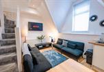 Location vacances Barry - Elegant Cardiff Bay Flat - Spacious & Comfortable-3