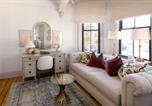 Location vacances Newport - Elegant Luxury Suite in Downtown Newport-3