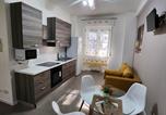 Hôtel Dalmine - Hb Appartamenti in centro Bergamo-1