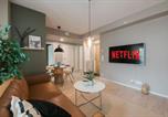 Location vacances Helsinki - Stylish 2br with Balcony, Free Parking, 24h Shop-2