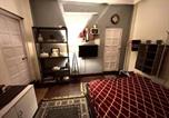 Location vacances  queen victoria memorial - Large room with terrace-3