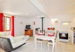 Location vacances Belloc - Awesome Home In Dun With Wifi-4