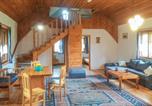 Location vacances Ryn - 3 Bedroom Amazing Home In Sterlawki Male-3