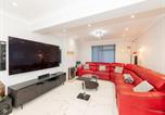 Location vacances Reading - Stylish Housesmart Featuresjacuzzilarge Garden - Pass the Keys-1