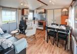 Location vacances Terschelling - Stunning Home In Tzummarum With Wifi-3