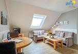 Location vacances Borkum - Apartmenthaus Roberta Ferienwohnung Leuchtturm-3